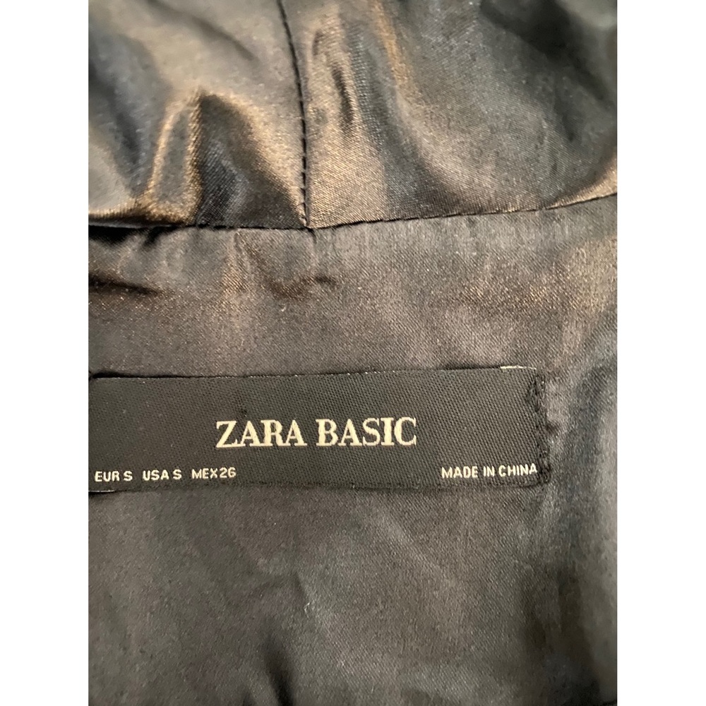 Zara Black and White Striped Satin Blazer - Picture 5 of 5